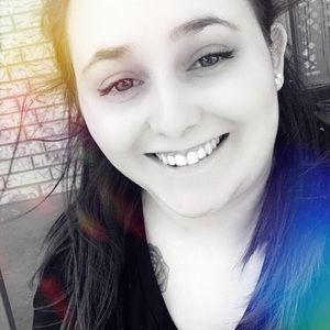 Meet your Posher, Lacey